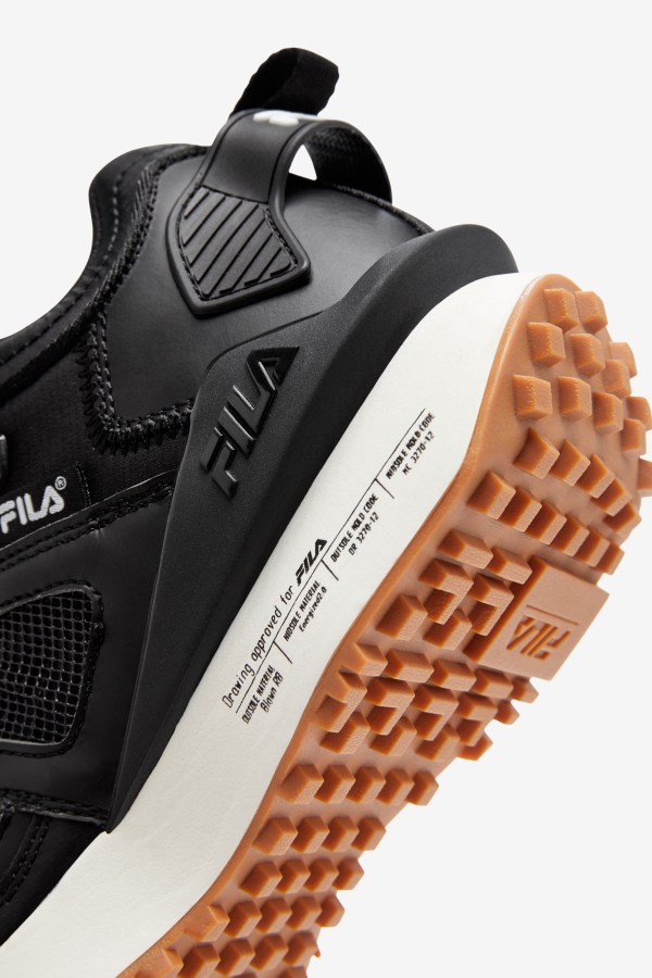 Fila Women\'s Spectra Black-Gardenia-Gum