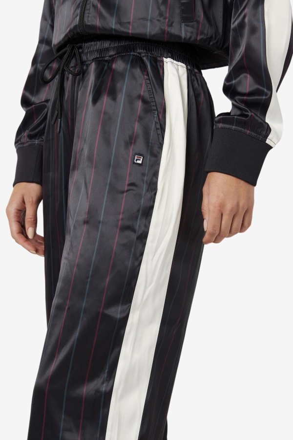 Black-Tofu Fila Aviana Cropped Satin Pant