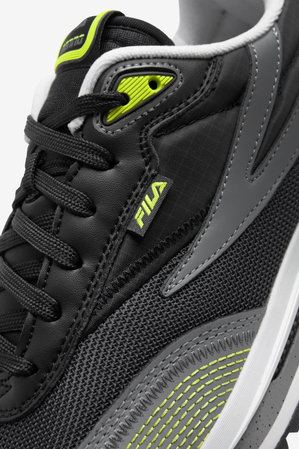 Monument-Shadow-Black Men\'s Renno Fila
