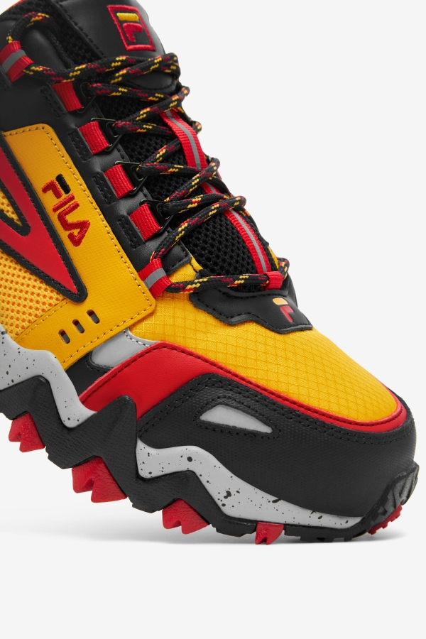Men\'s Oakmont Tr Fila Gold-Black-Red