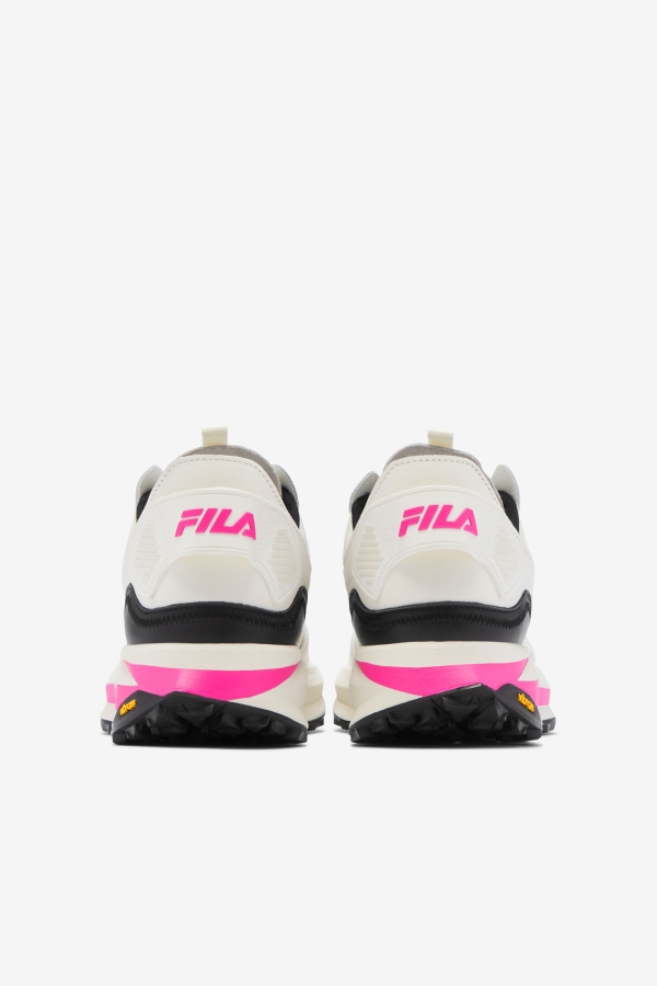 Women\'s R1 Runner X Barneys Fila White-Pink Glo-Black