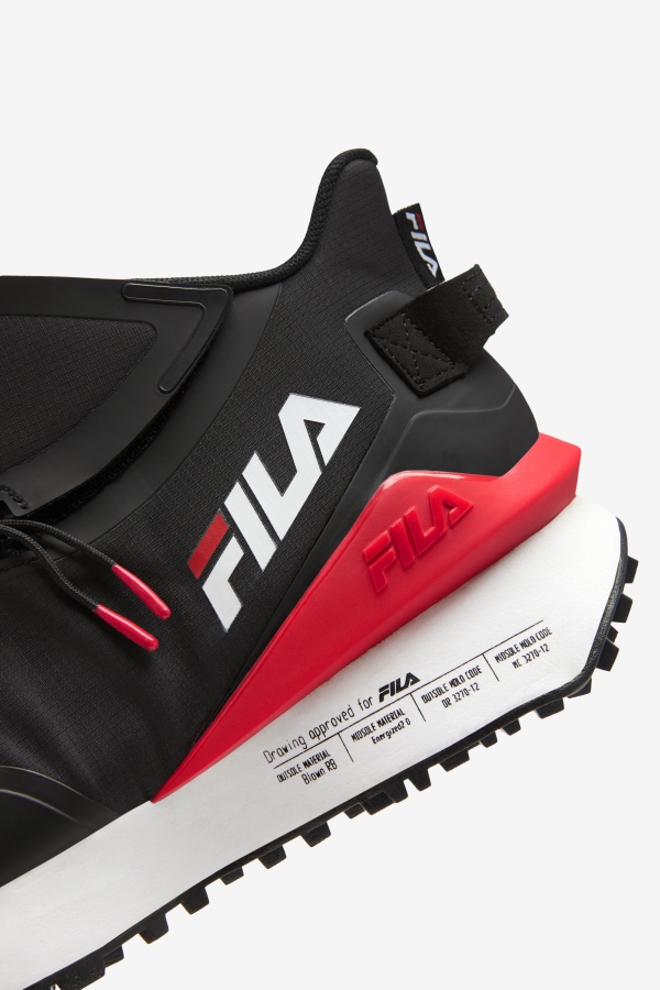 Black-Red-White Women\'s Space Runner Fila
